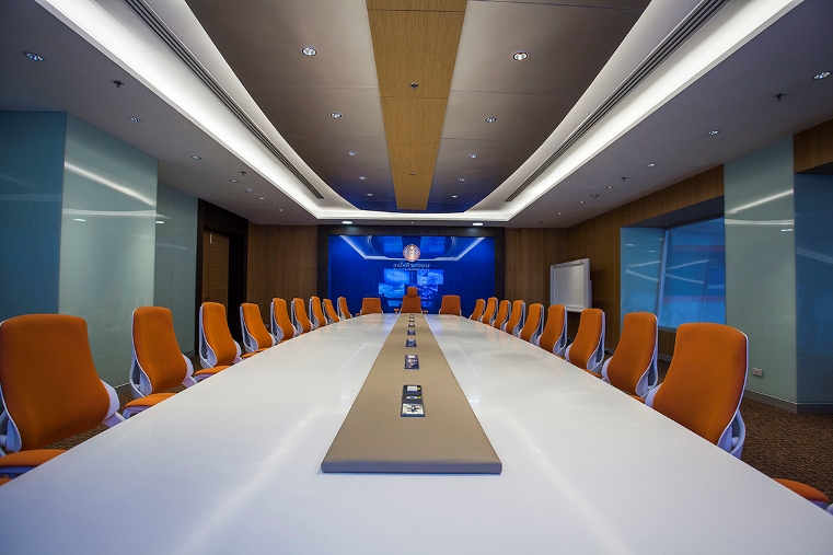 AVL_Project_mea-war-room_02